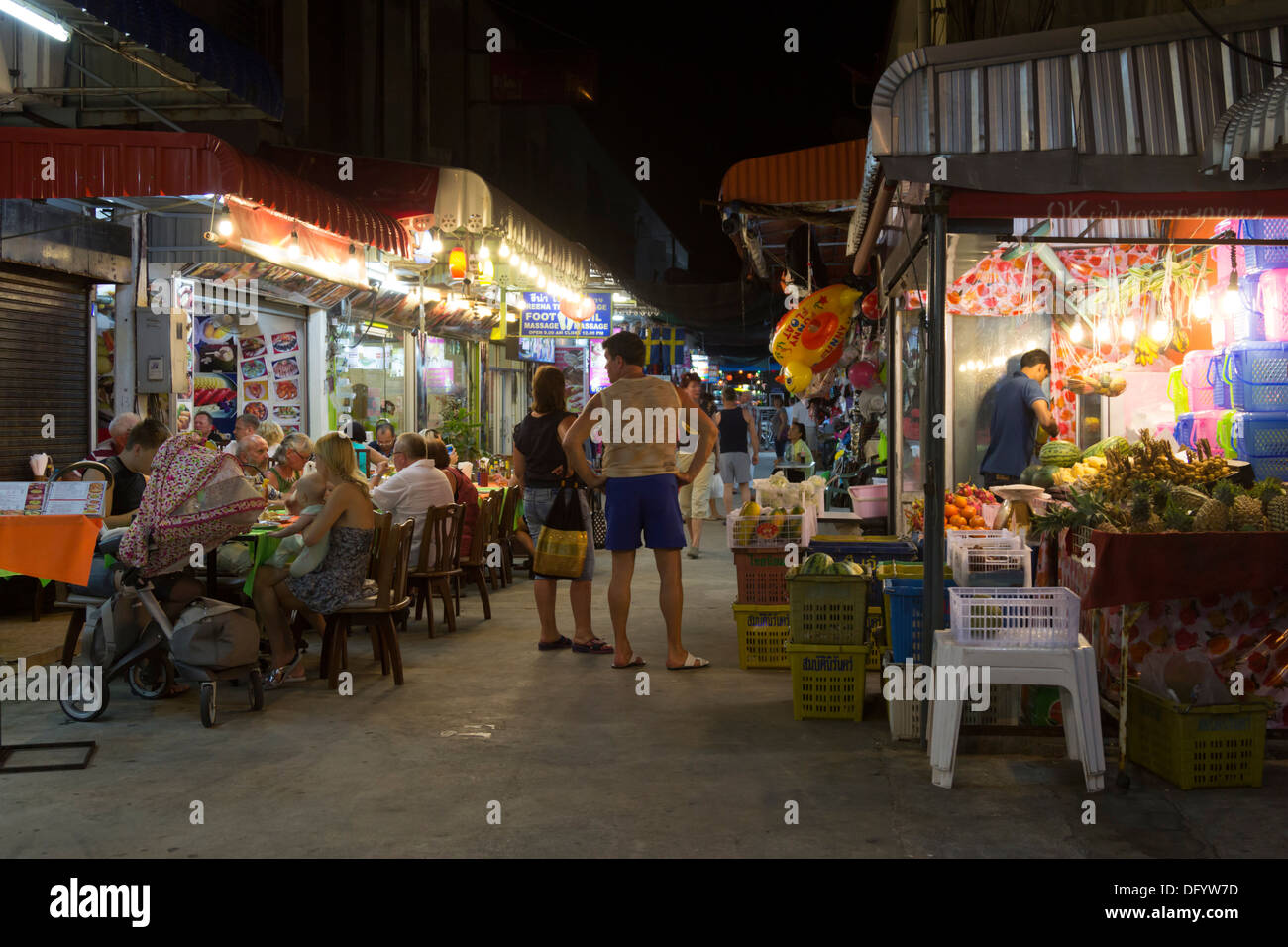 Karon Beach (Zentrum) - Phuket - Thailand Stockfoto