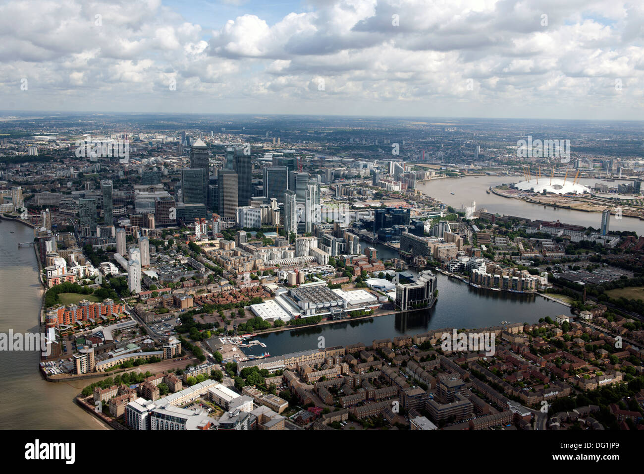 Eine Luftaufnahme der Isle of Dogs und Canary Wharf London. Stockfoto