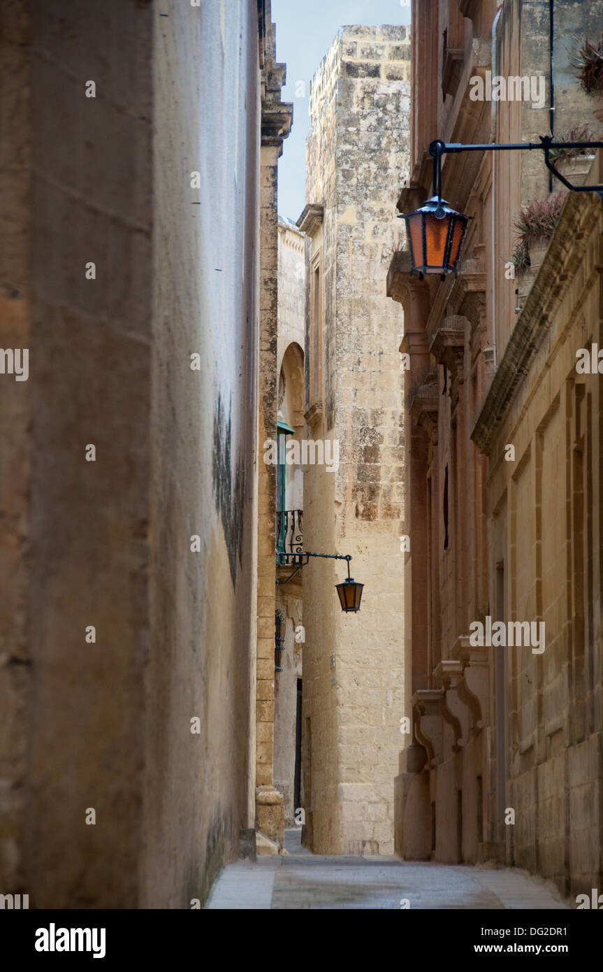 Schmale Straße Mdina Malta Stockfoto