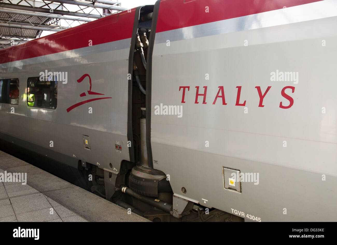 Kutsche Detail des Thalys high-Speed Passagier Zug Bahnhof Brüssel zuid Stockfoto