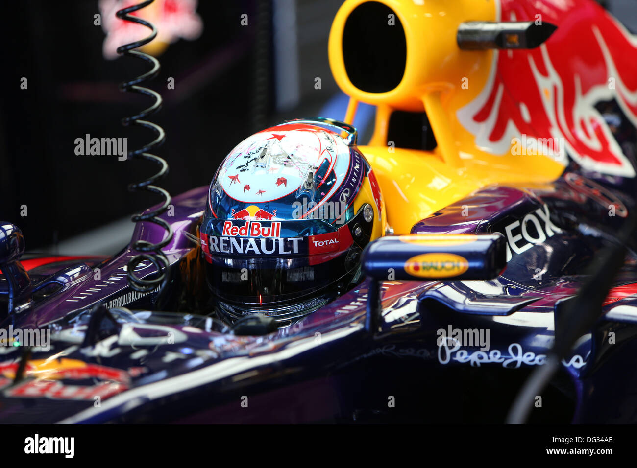 Suzuka, Japan. 13. Oktober 2013. Motorsport: FIA Formula One World Championship 2013, Grand Prix von Japan, #1 Sebastian Vettel (GER, Infiniti Red Bull Racing), Credit: Dpa picture-Alliance/Alamy Live News Stockfoto