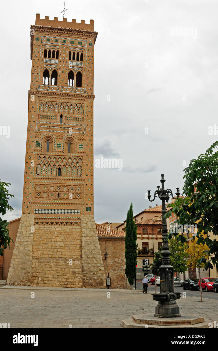 Turm von San Martin, Teruel, Hauptstadt der Mudéjar Kunst in Spanien. Stockfoto