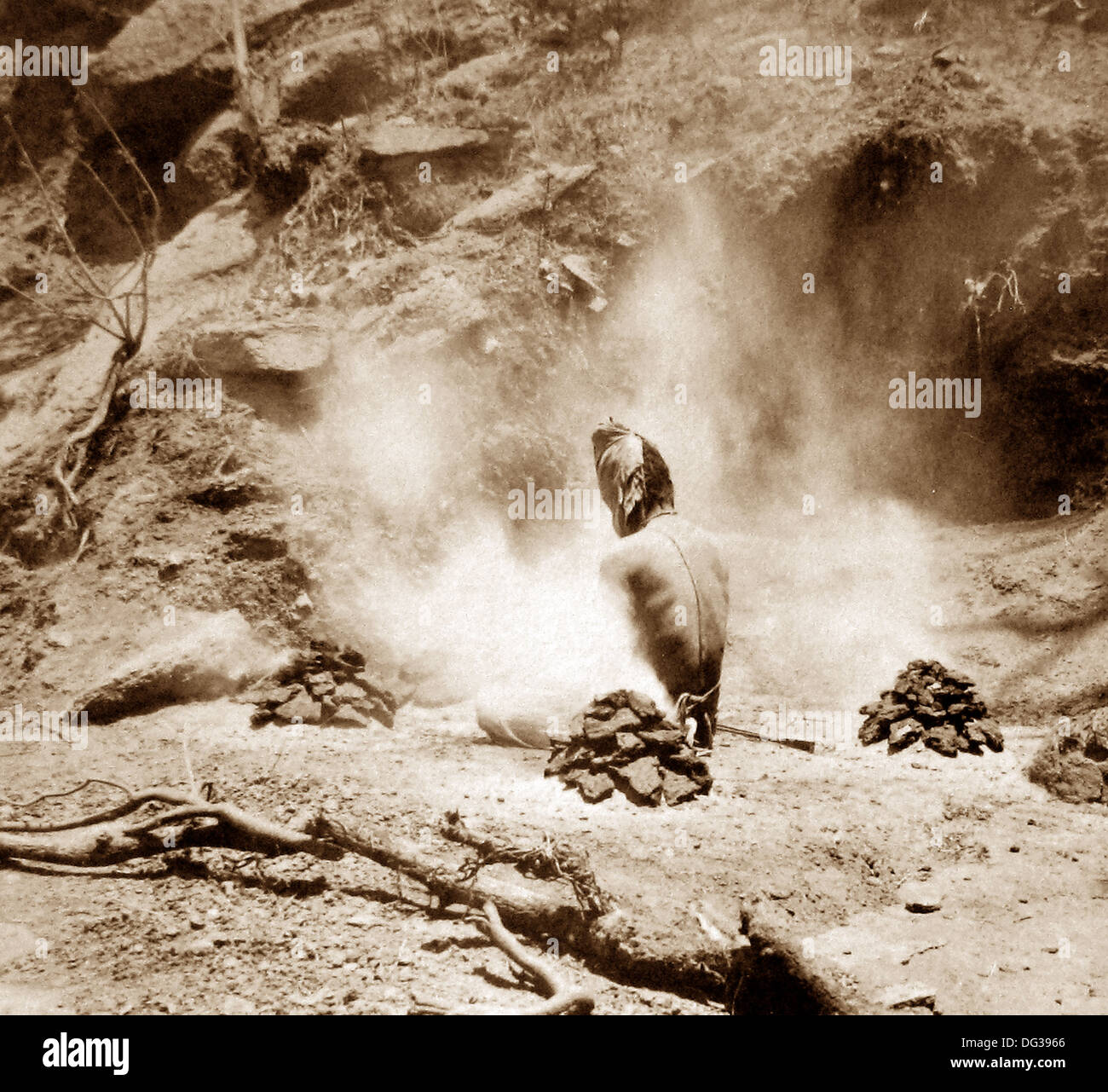 Indien - Einsiedler Gem Lake Mount Abu frühen 1900er Jahren Buße tun Stockfoto