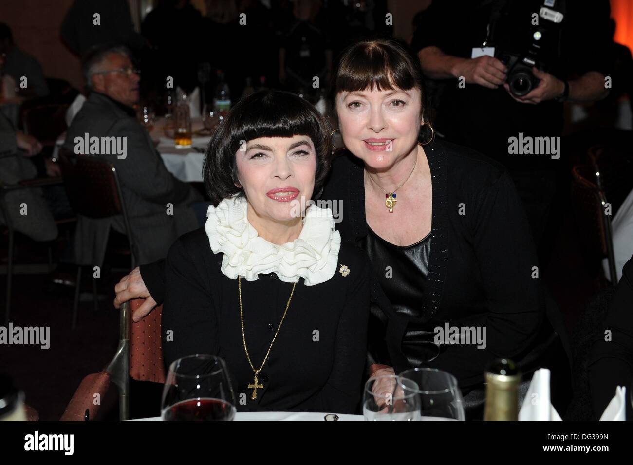 Faszinierend Was Machen Die Geschwister Von Mireille Mathieu Fotos