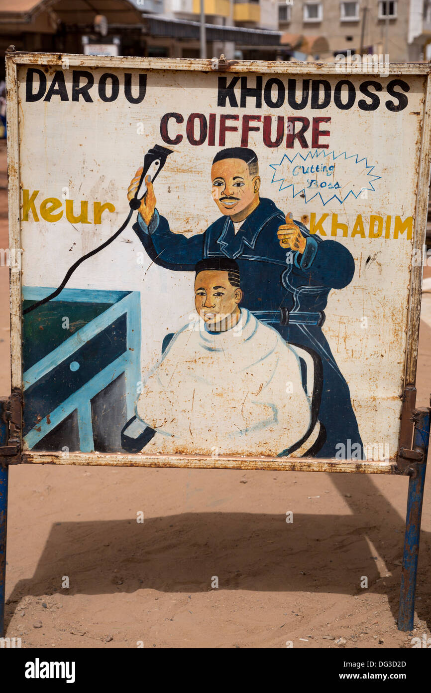Senegal, Touba. Barber Shop anmelden. Stockfoto
