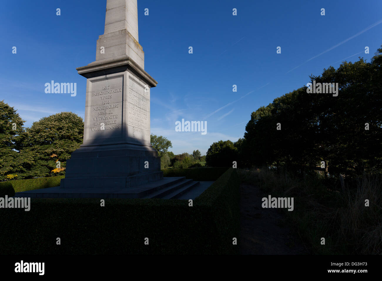 Ein Denkmal für britische Soldaten in der Nähe von Essex Farm Friedhof in Ypern Stockfoto