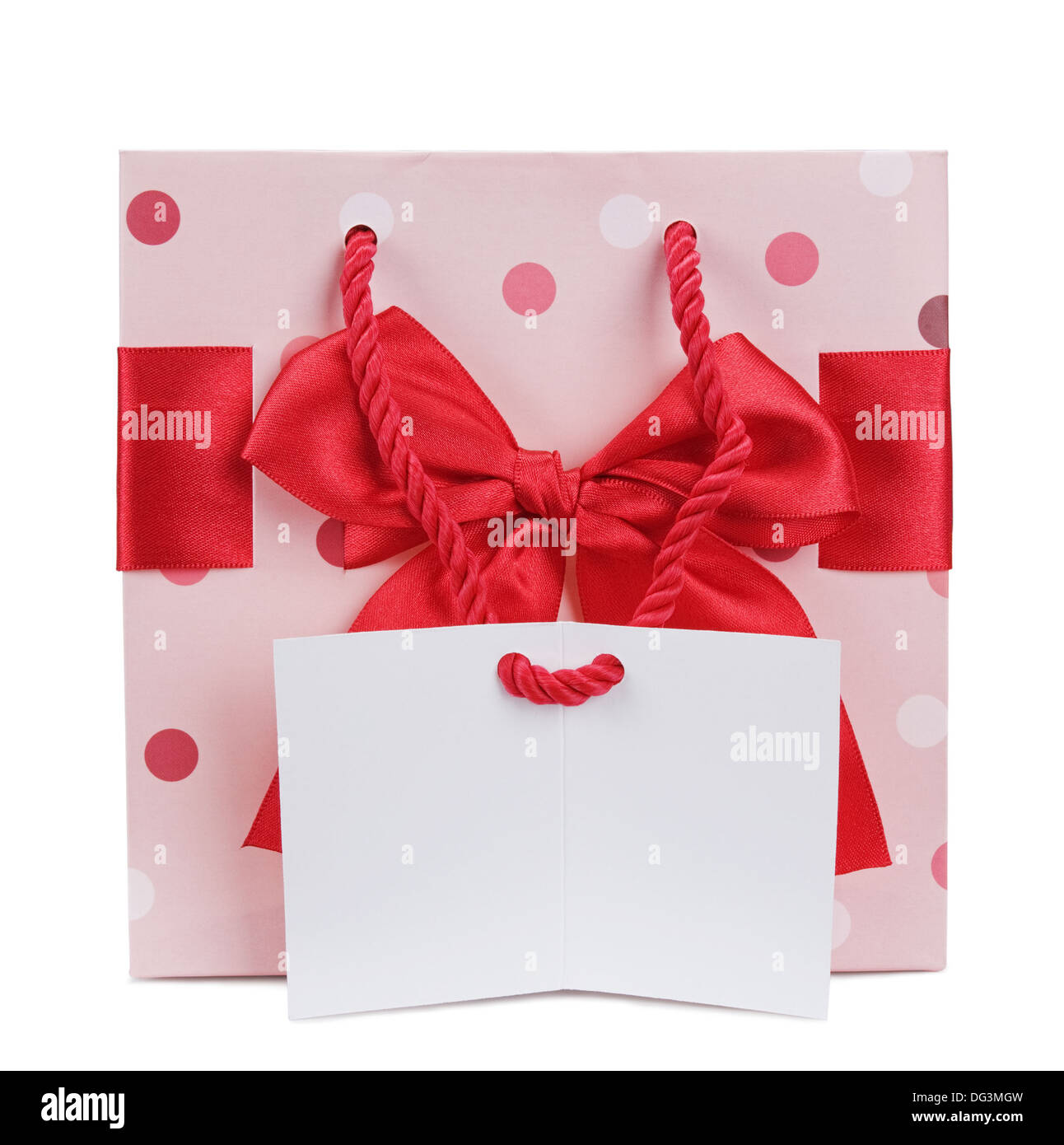 Geschenktüte mit leeren Karte isoliert auf weißem Hintergrund Stockfoto