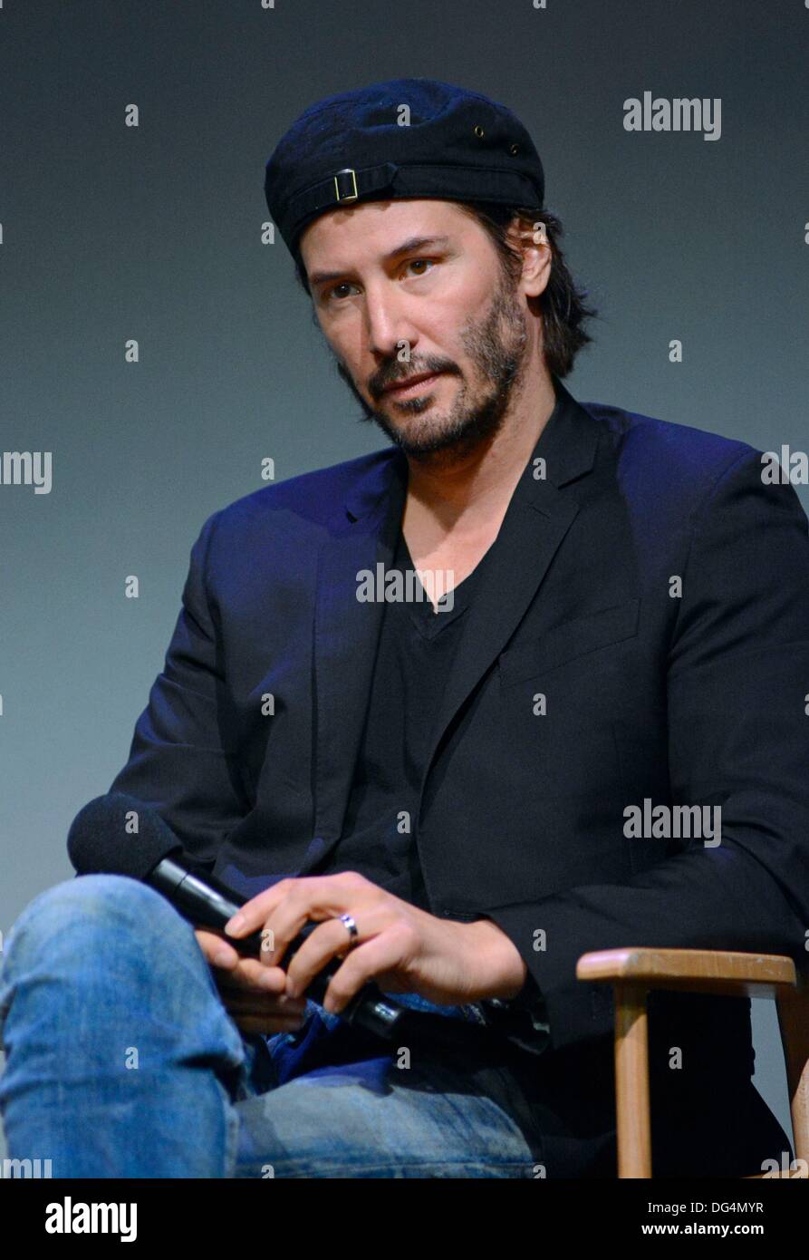 Keanu Reeves Discussion Man Tai Stockfotos Und Bilder Kaufen Alamy