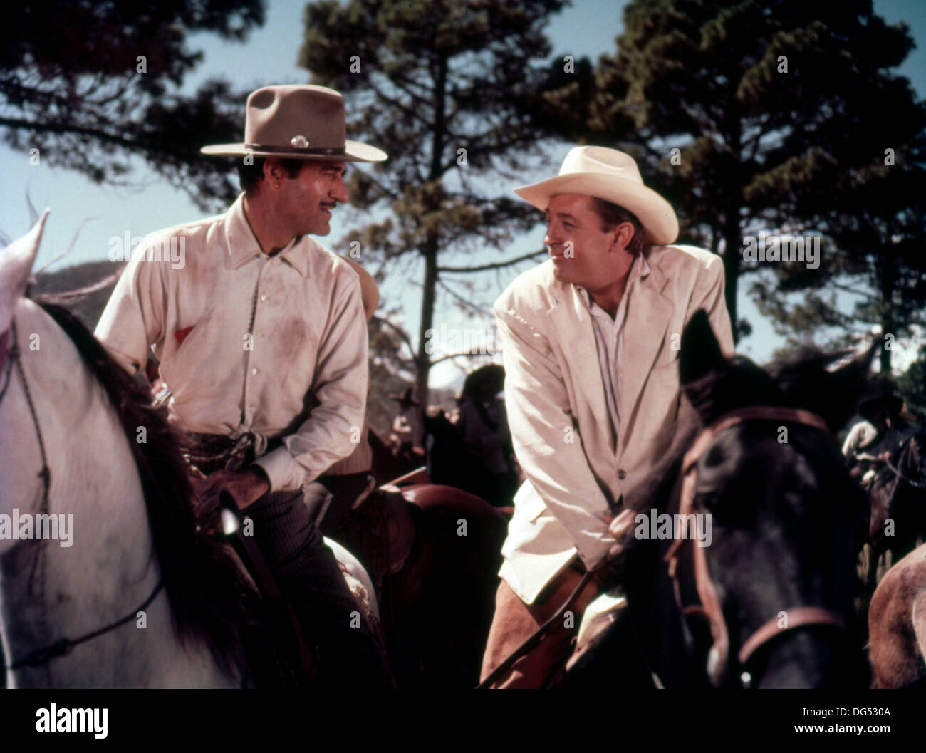 BANDIDO 1956) GILBERT ROLAND, ROBERT MITCHUM, RICHARD FLEISCHER DIR) BDDO 003 MOVIESTORE SAMMLUNG LTD Stockfoto