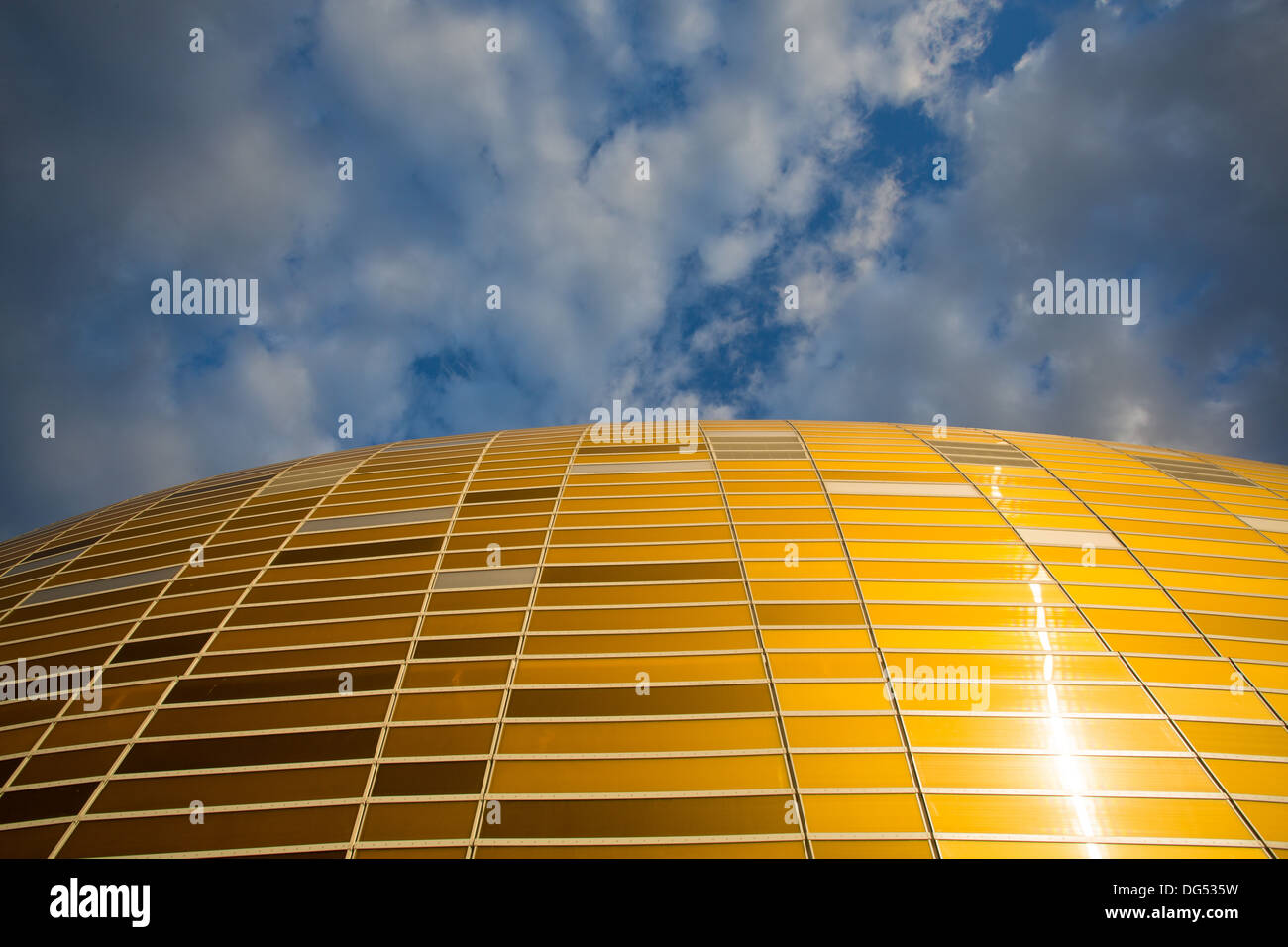 Nahaufnahme von Arena Statium, einem neu erbauten Fußballstadion für die Europameisterschaft 2012. Stockfoto