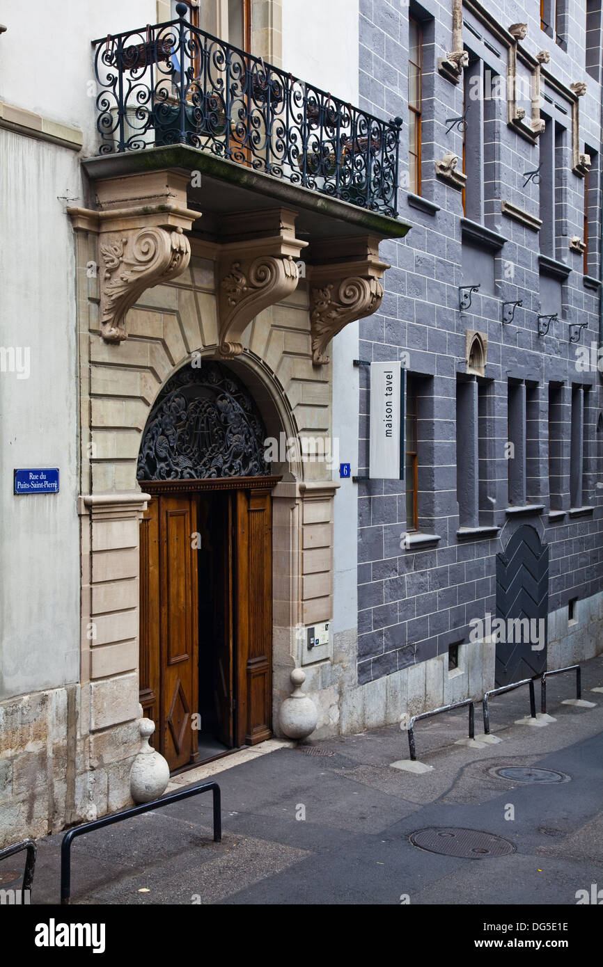 Außenansicht des Museums Maison Tavel in Genfer Altstadt Stockfoto