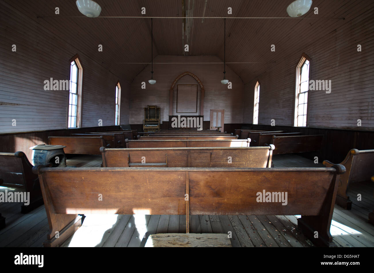 Verlassene Kirche in Geisterstadt Stockfoto