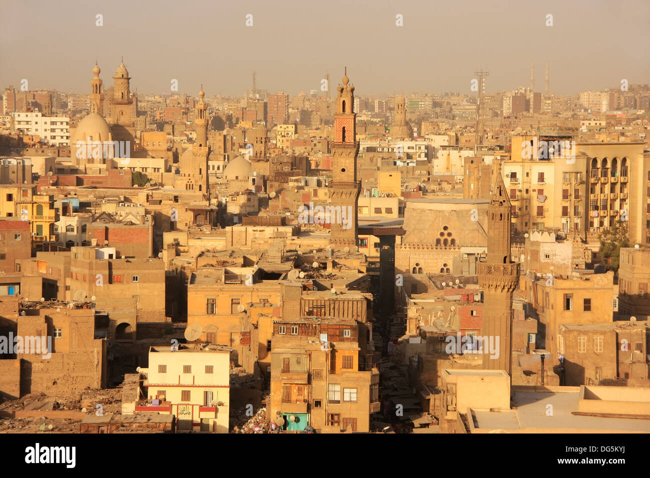 Blick auf die Altstadt Cairo Form Moschee Minarett, Ägypten Stockfoto