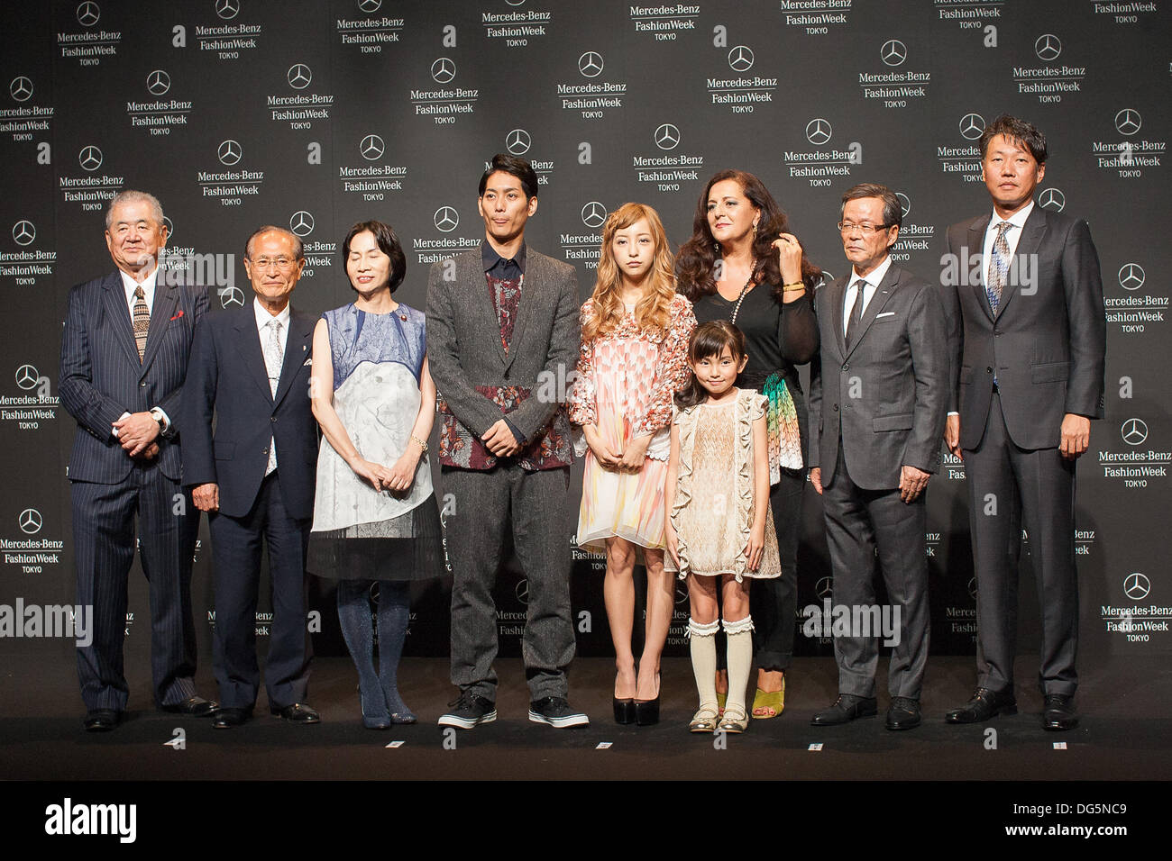 Tokio, Japan. 14. Oktober 2013. Mercedes Benz Fashion Woche Tokyo 2014 s/s feierlich eröffnet. © Aflo Co. Ltd./Alamy Live-Nachrichten Stockfoto