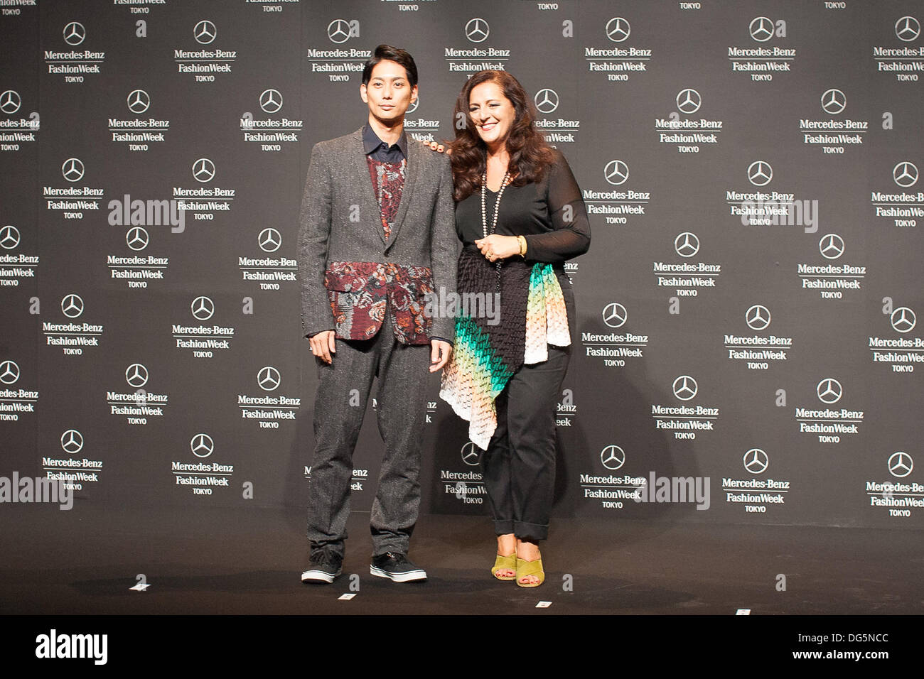 Tokio, Japan. 14. Oktober 2013. Mercedes Benz Fashion Woche Tokyo 2014 s/s feierlich eröffnet. © Aflo Co. Ltd./Alamy Live-Nachrichten Stockfoto