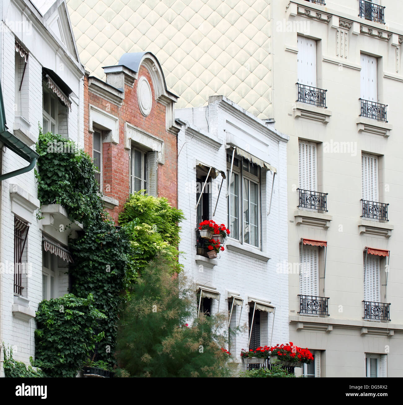 Typische Fassade Paris Montmartre Stockfoto