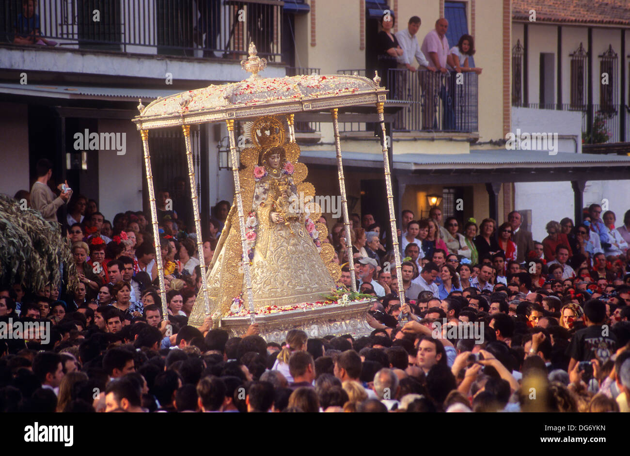 Wallfahrt, Pilgerfahrt, in El Rocío, Blanca Paloma virgin Prozession, Almonte, Provinz Huelva, Spanien Stockfoto