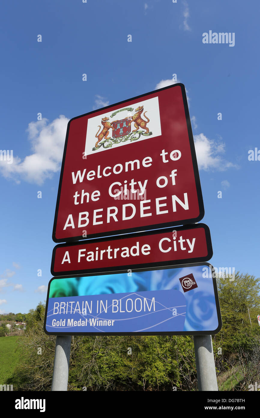 Schild Willkommen in Aberdeen im Stadtzentrum von Aberdeen Scotland, UK Stockfoto