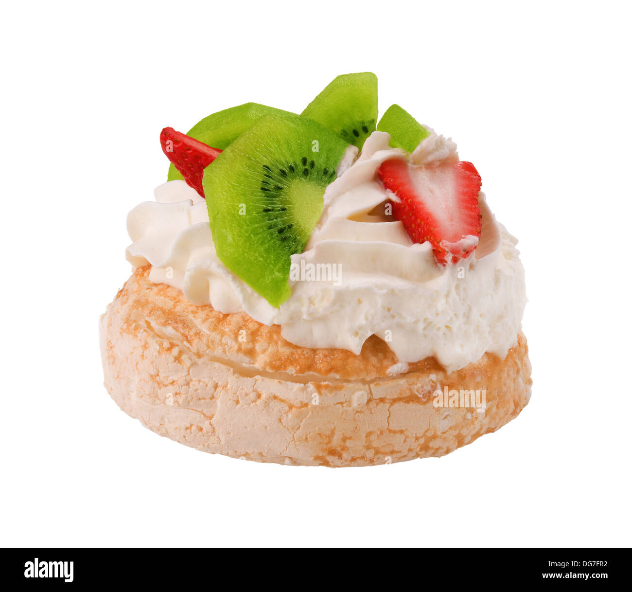 berühmte australische Pavlova-Dessert mit Erdbeeren und kiwi Stockfoto