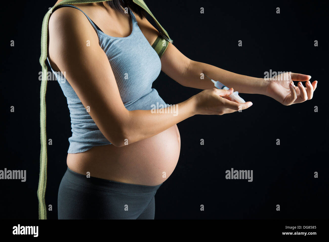 Drogen-Missbrauch sucht und weiblich Schwangerschaft Stockfoto