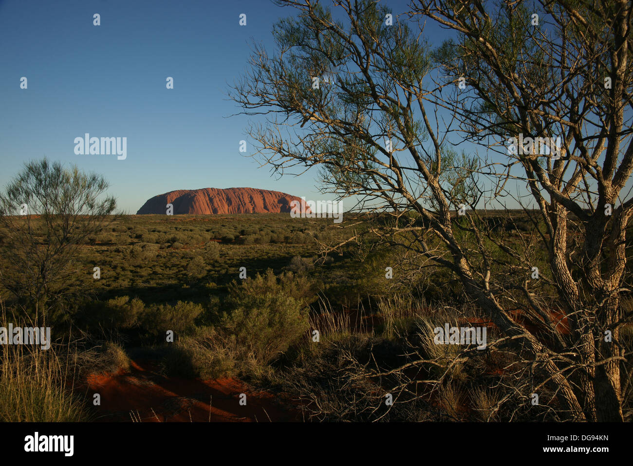 ULURU (Ayers Rock) die Aborigines site in Zentralaustralien. Stockfoto