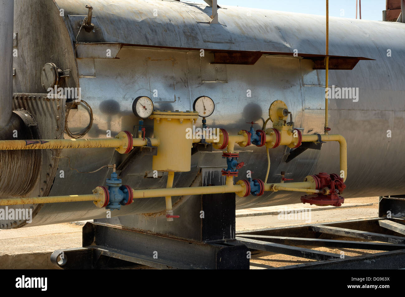 Industrie, Pipeline, Gas, Metall, Ausrüstung, Kraftstoff, macht, Technologie, Industrie, Rohr, Ventil, Bolzen, Verbindung, Kontrolle, Fossil, Stockfoto