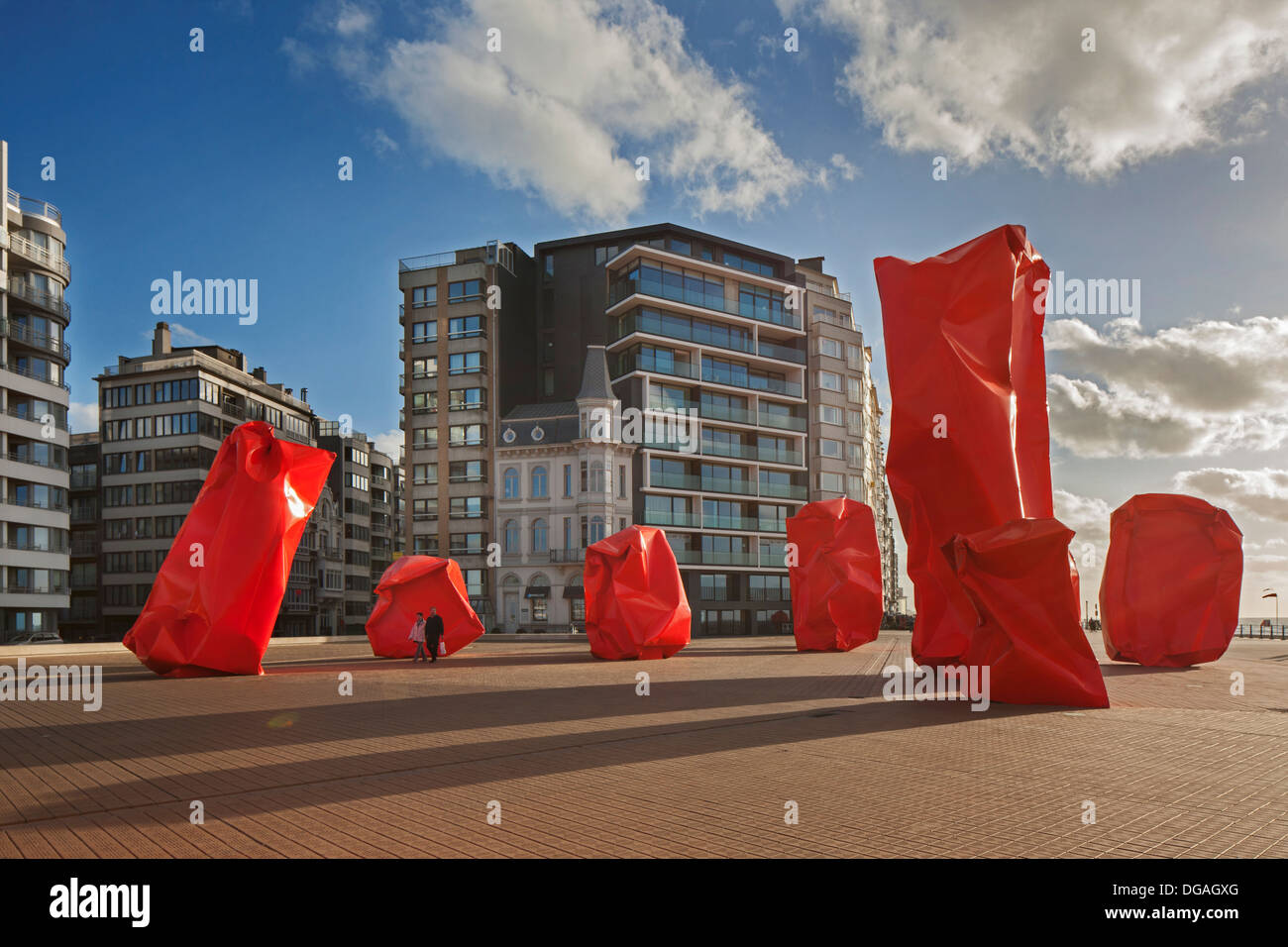 Konzeptuellen Kunstwerk Rock Strangers Künstlers Arne Quinze, Ostende, Belgien Stockfoto