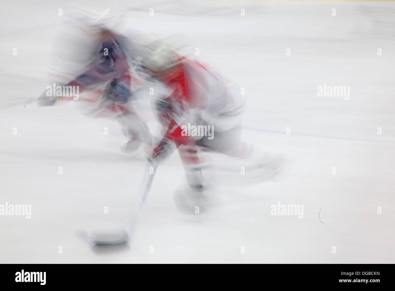 Verschwommene junge Hallenhockey Spiel Alter von 11 Jahren. St Paul Minnesota MN USA Stockfoto
