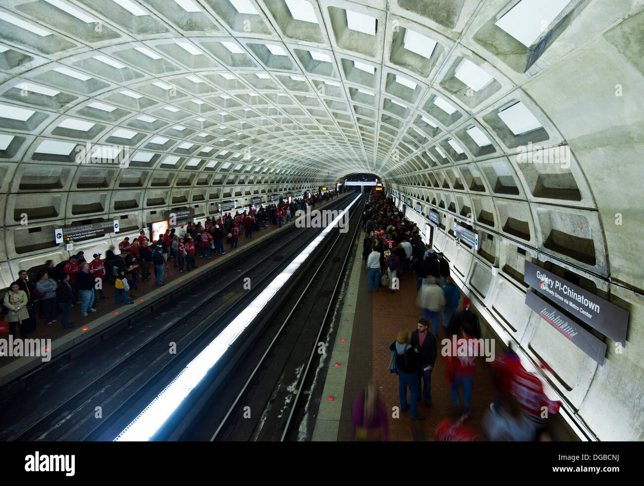 Überfüllte u-Bahn / Metro Rail Station, Galerie Platz, Washington DC Stockfoto