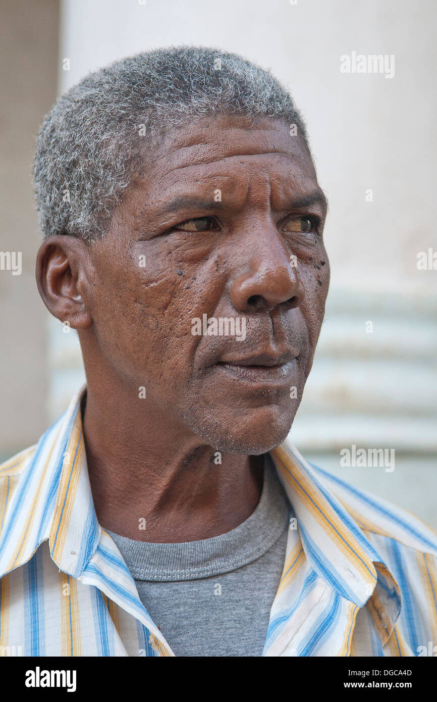 Älterer kubanischer Mann in Havanna, Kuba. Graues Haar Karibik, Lateinamerika, Stockfoto