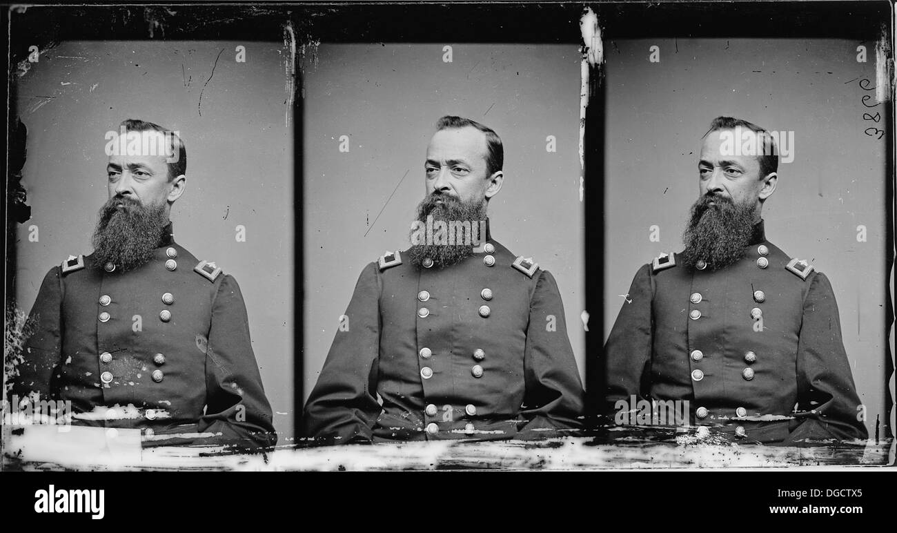 Ein Porträt von General Joseph F. Knipe, einer wichtigen Persönlichkeit in der US-Militärführung, bekannt für seine Beiträge während der Militäroperationen und seine Rolle bei der Gestaltung der Kriegsstrategie. Stockfoto