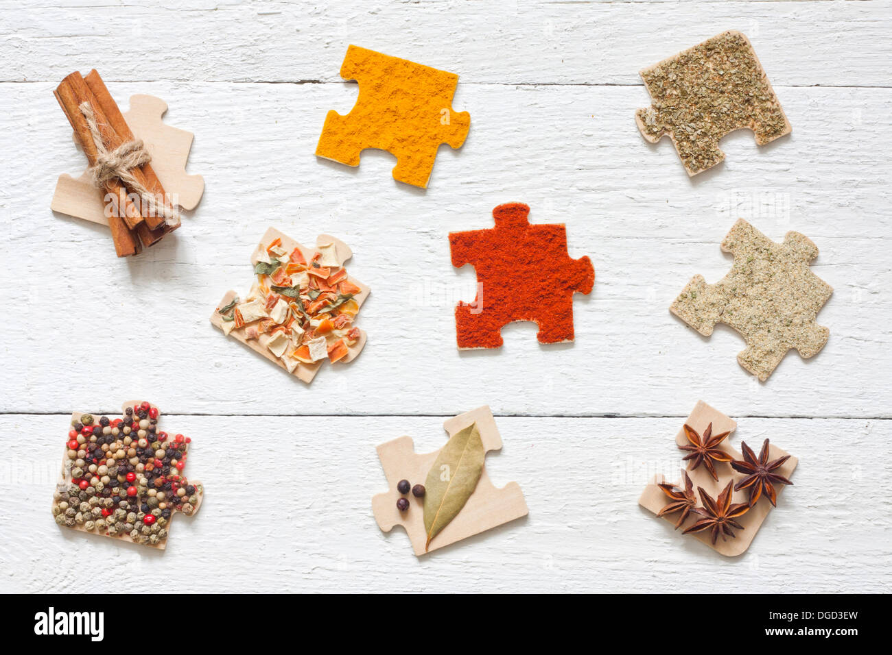 Essen Zutaten Gewürze und Puzzle-Diät-Hintergrund-Konzept Stockfoto