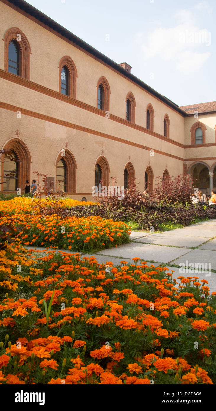 Innenhof im Castello Sforzesco (Castello Sforzesco), Mailand, Lombardei, Italien Stockfoto