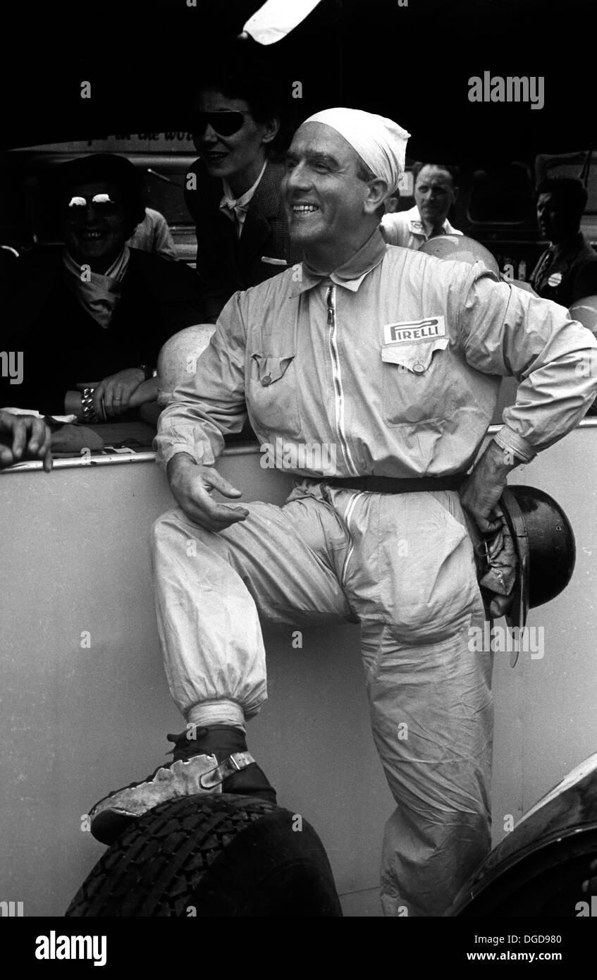 Farina amtierende Weltmeister, erstmals seit Beginn der FIA World Championship. British Grand Prix, Silverstone England 14. Juli 1951. Stockfoto