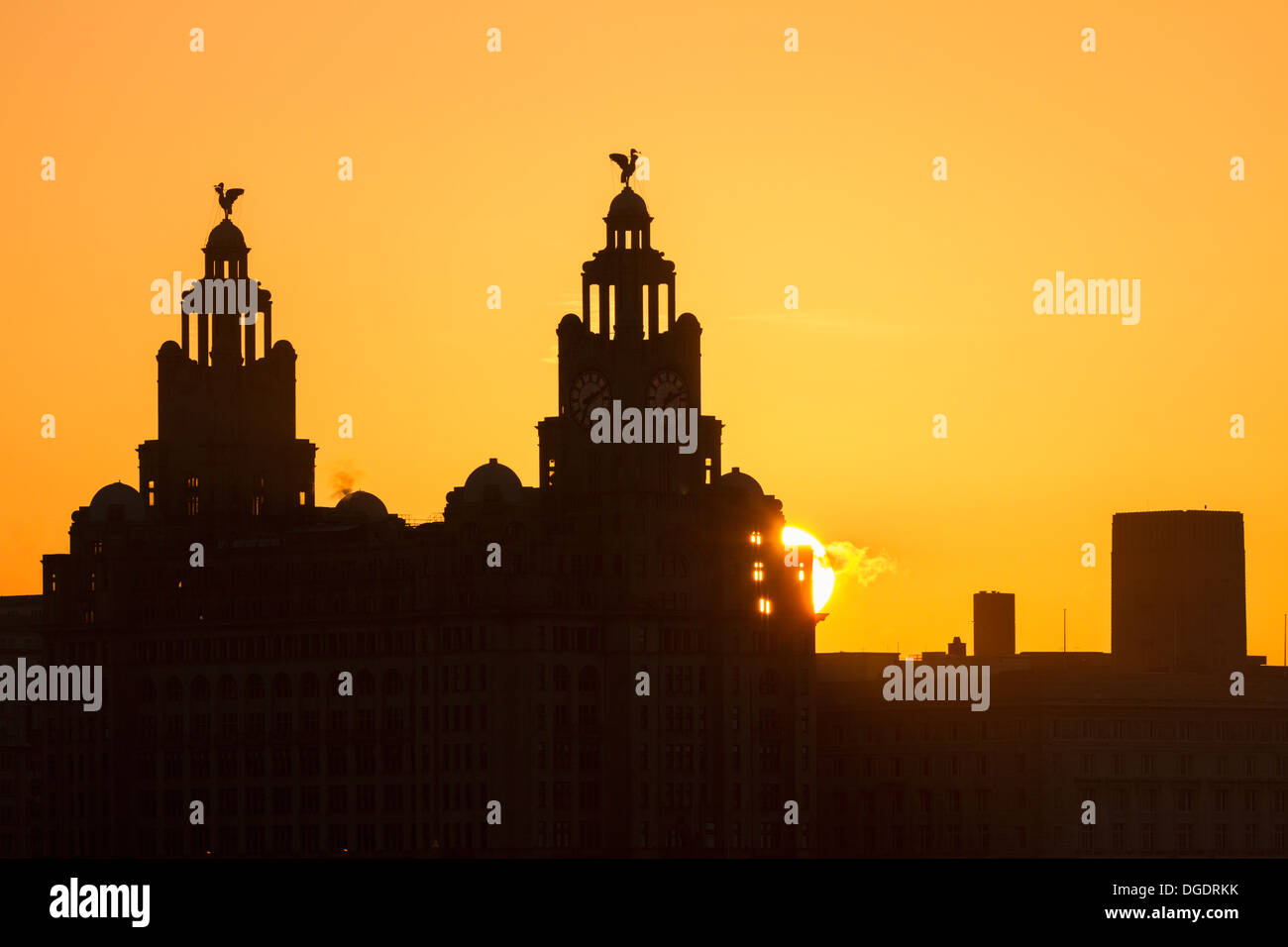 Leber-Aufbau Liverpool Sonnenaufgang Stockfoto