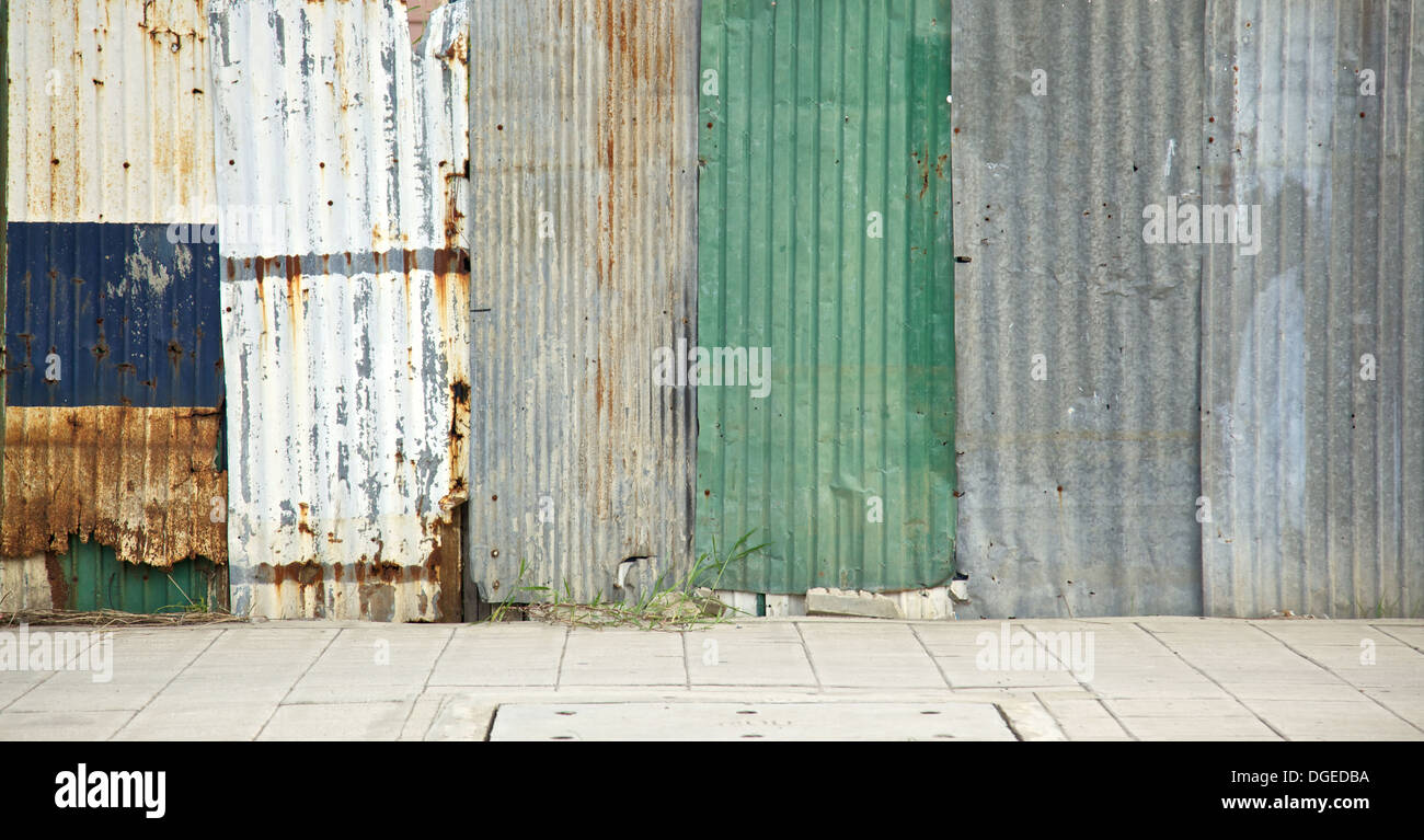 rostige Zink Wand Stockfoto