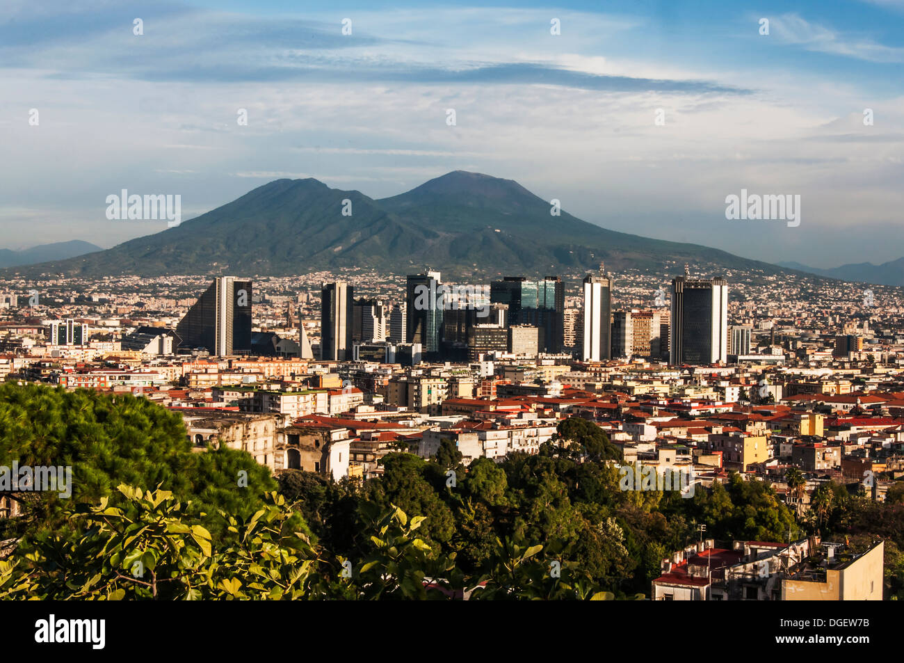 Panorama von der Stadt Neapel und der Vesuv Stockfoto