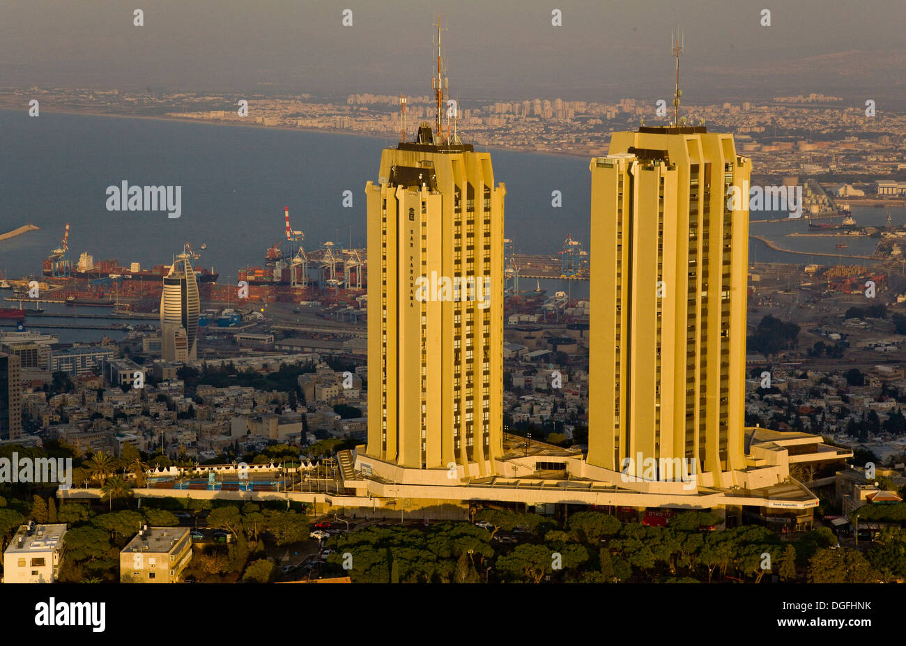 Eine Luftaufnahme des Dan Panorama Hotels in Haifa Stockfoto