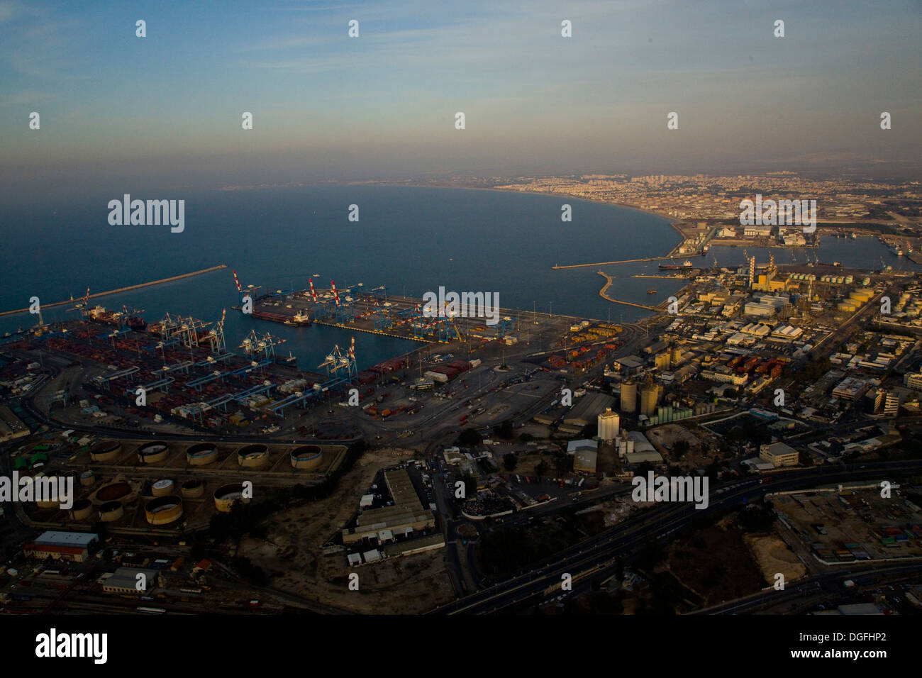 Eine Luftaufnahme von den Hafen von Haifa Stockfoto