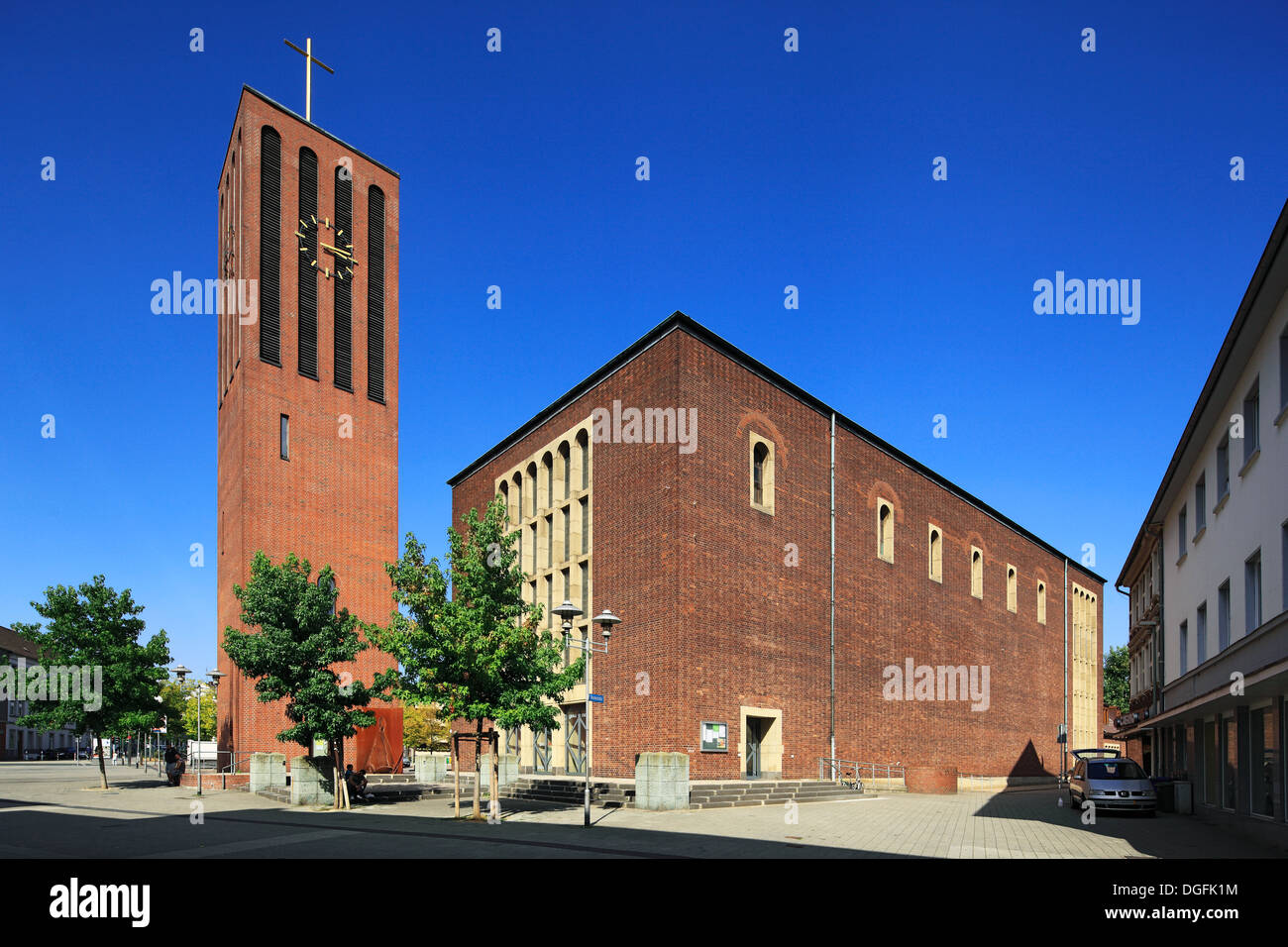 Propsteikirche St. Clemens in Oberhausen-Sterkrade, Ruhrgebiet, Nordrhein-Westfalen Stockfoto