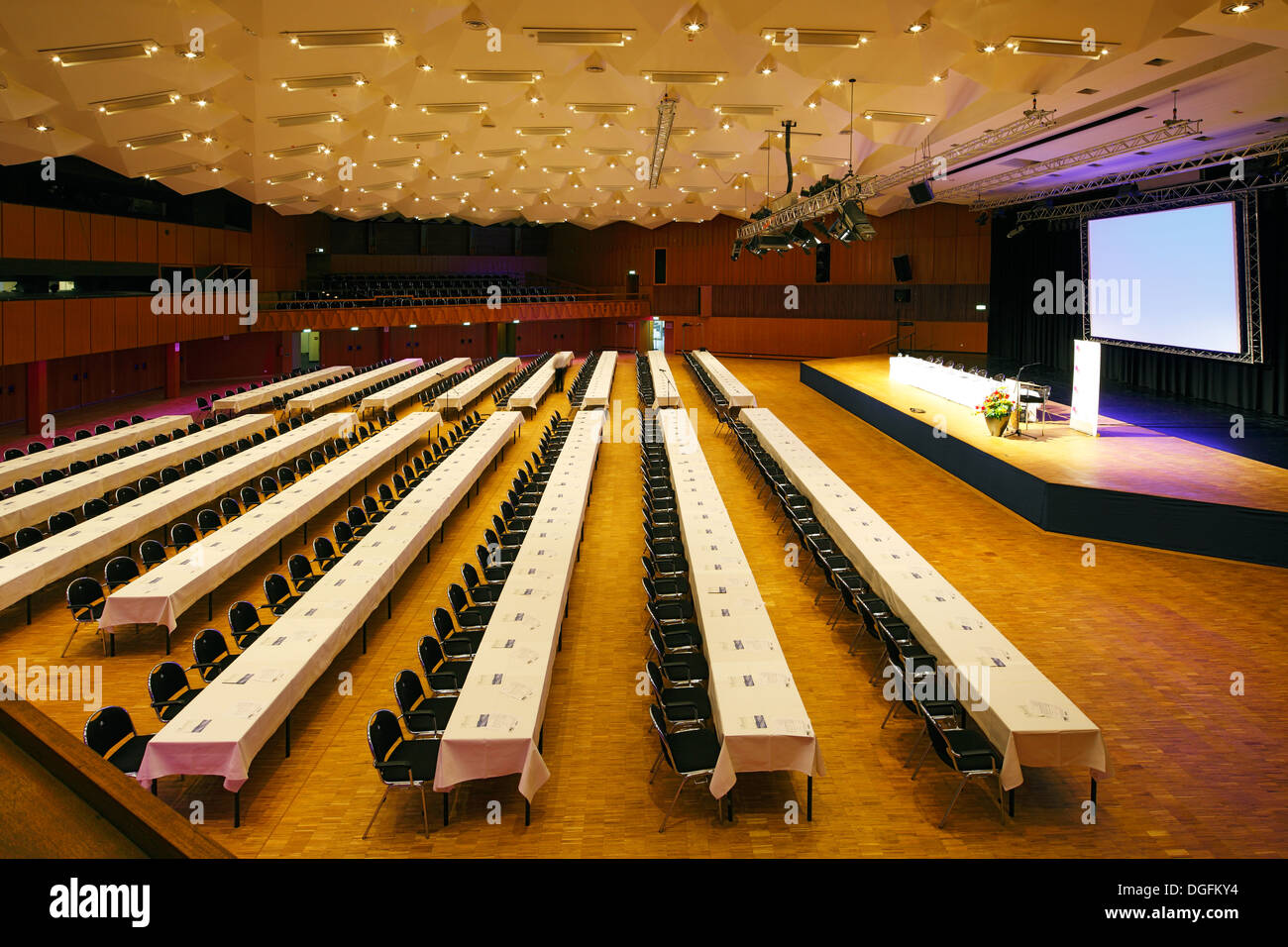 Luise Albertz Halle Stockfotos und bilder Kaufen Alamy Luise Albertz Halle Stockfotos und bilder Kaufen Alamy