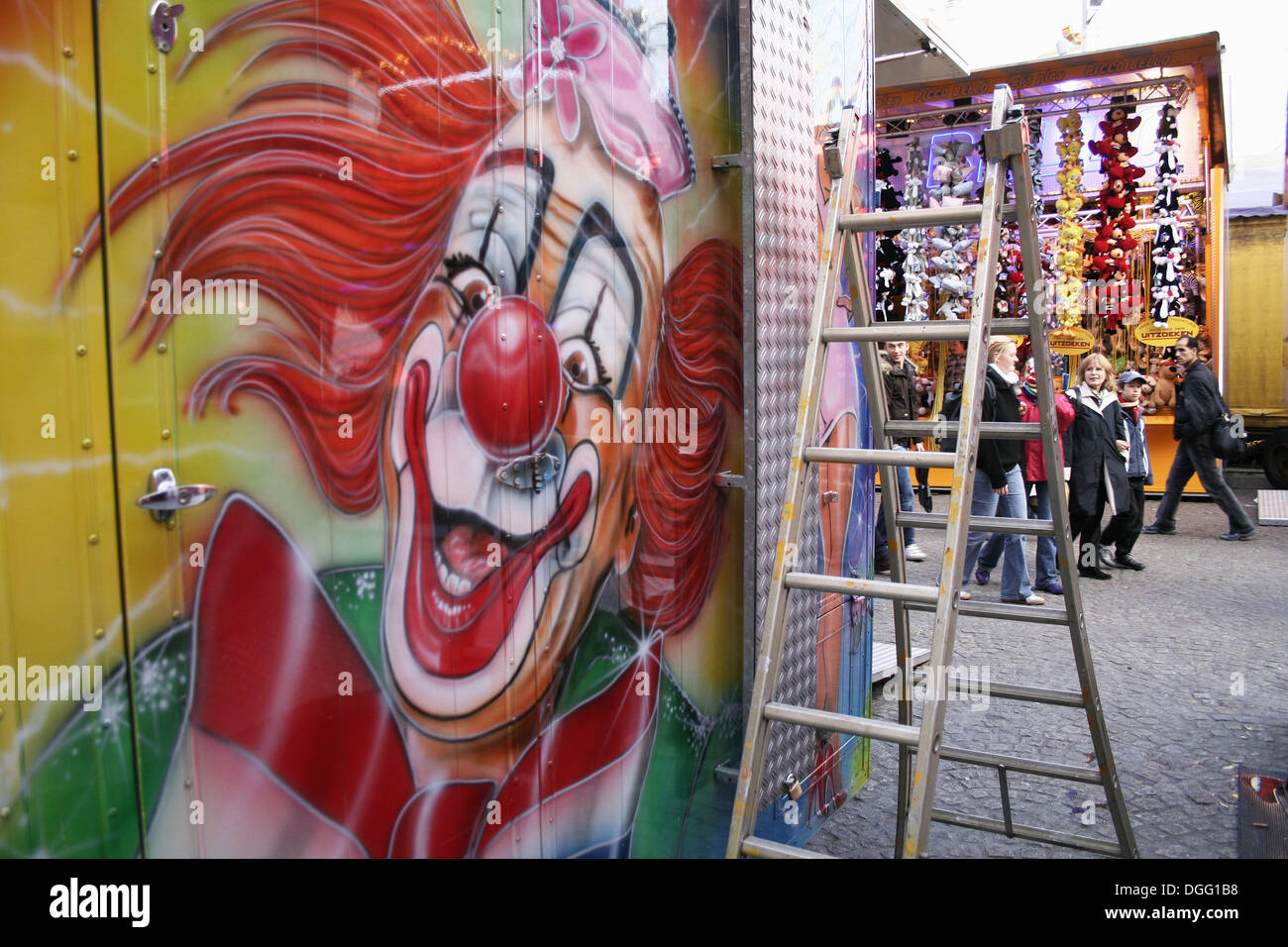 Clown, Malerei auf Amsterdam fair, Dam-Platz, Holland, Niederlande  Stockfotografie - Alamy