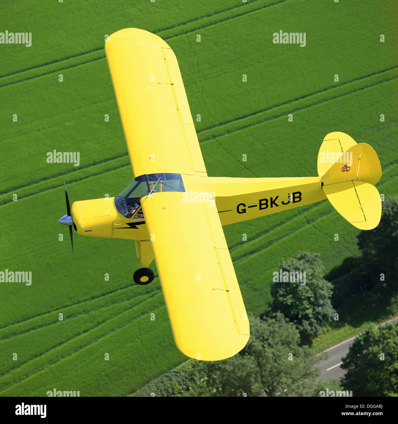 Luft-Luft-Bild der Piper Super Cub Stockfoto
