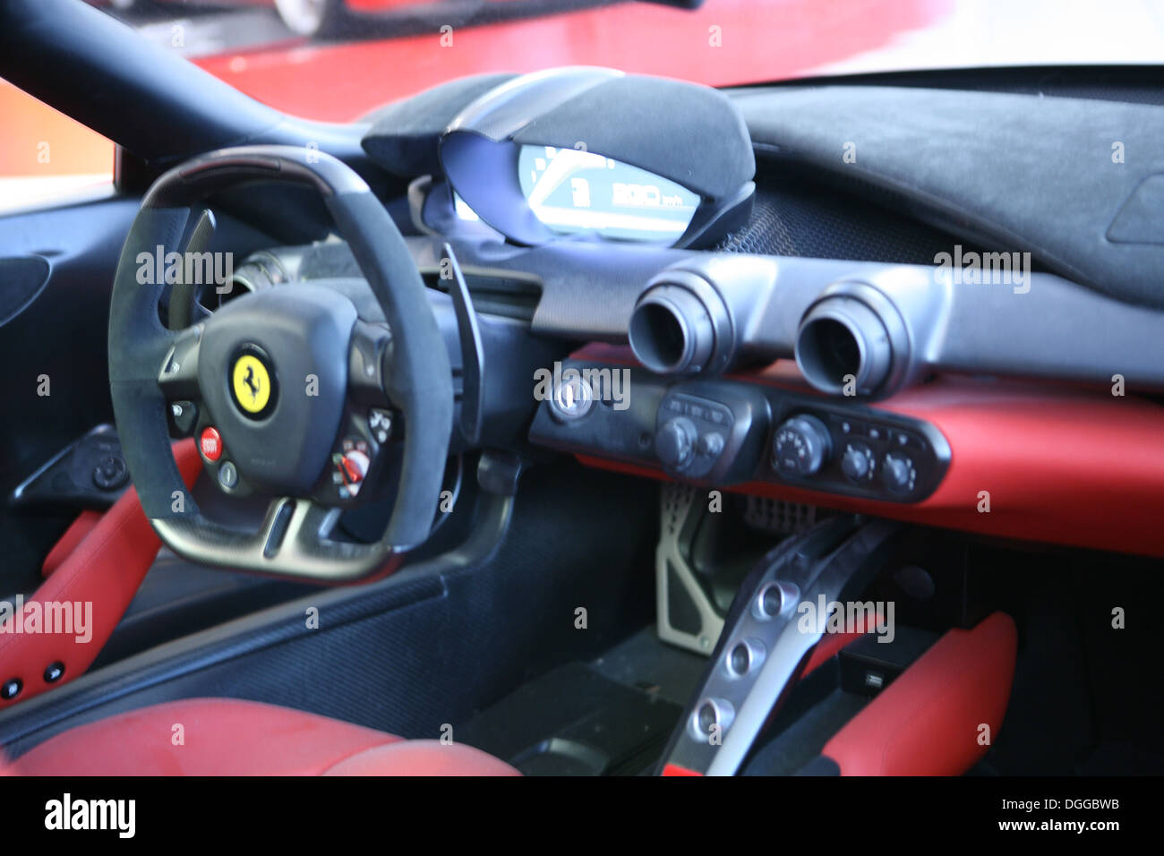Ferrari Interior Stockfotos Ferrari Interior Bilder Alamy