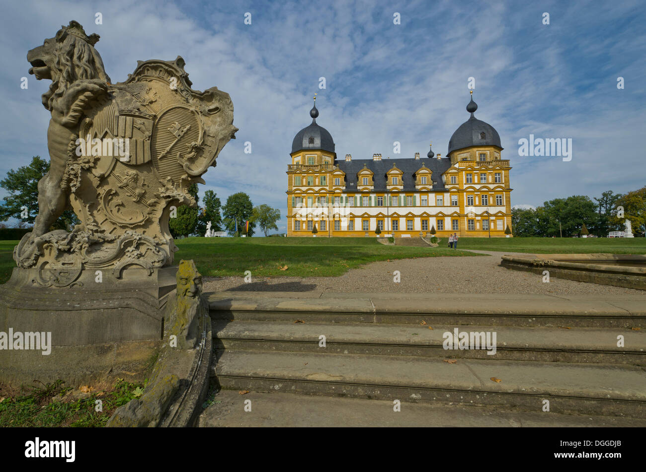 Steinskulpturen vor Schloss Seehof Palace, Memmelsdorf, Bayern Stockfoto