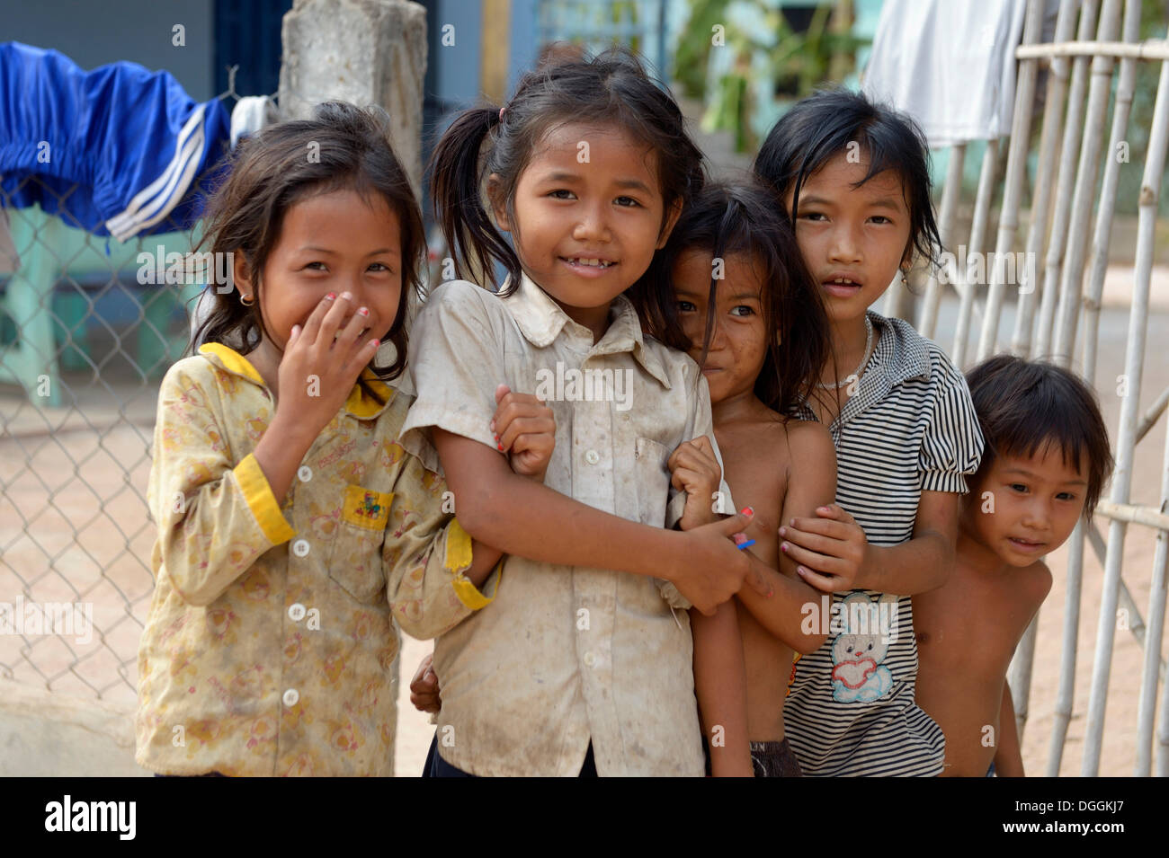 Gruppe von Mädchen, Trapang Dorf, versaut District, originellen Provinz, Kambodscha Stockfoto