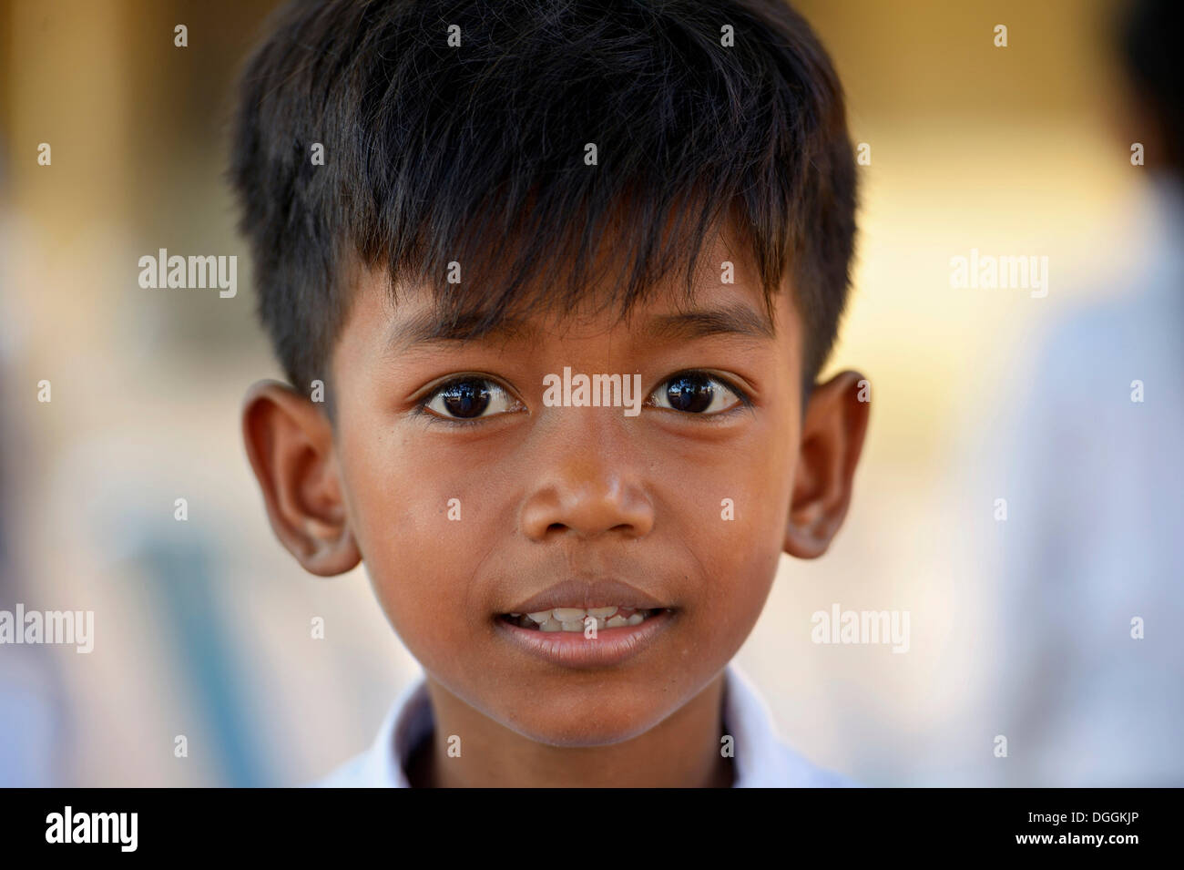 Junge, Porträt, Lompong Dorf, versaut District, originellen Provinz, Kambodscha Stockfoto