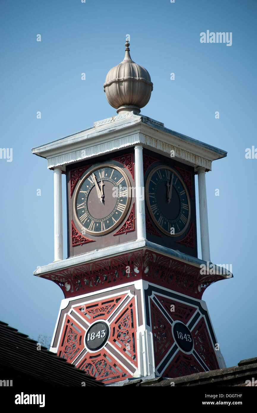 Reich verzierte Uhr Clocktower 1843 verziert dekorativ Stockfoto