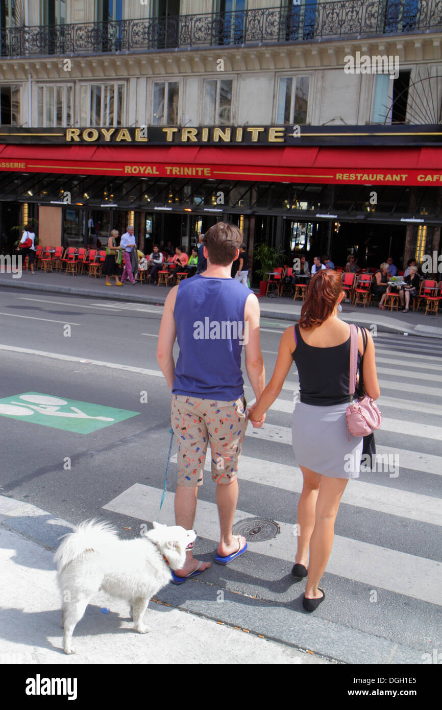 Paris Frankreich,9. Arrondissement,Place d'Estienne d'Orves,Rue de Châteaudun,Royal Trinité,Restaurant Restaurants Essen Essen Essen Essen Café Cafés,Küche,Essen,Ca Stockfoto