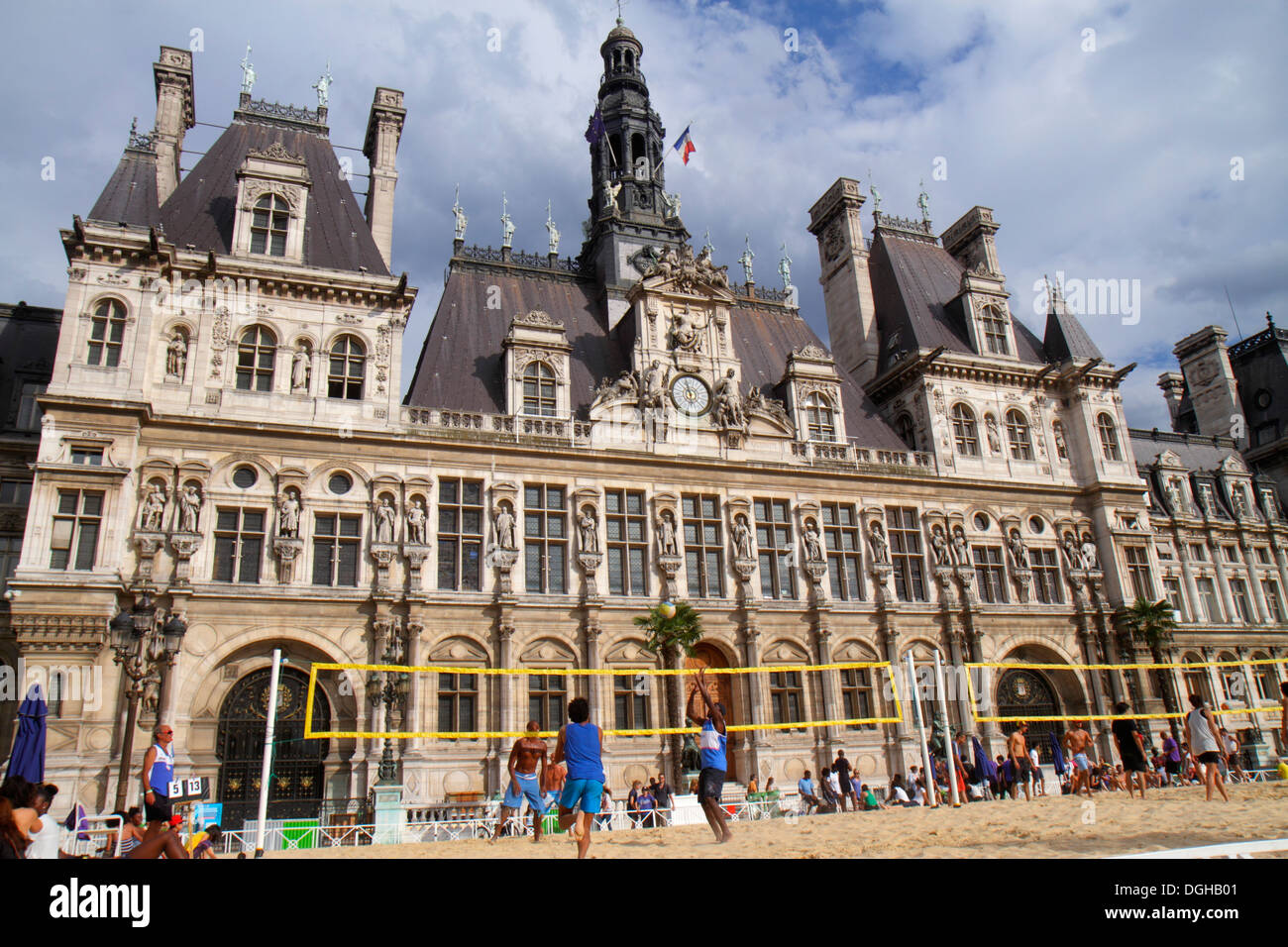 Paris Frankreich,4. Arrondissement,Place de l'Hôtel de Ville,plaza,Volleyballturnier,Verwaltungsgebäude,Frankreich130816052 Stockfoto